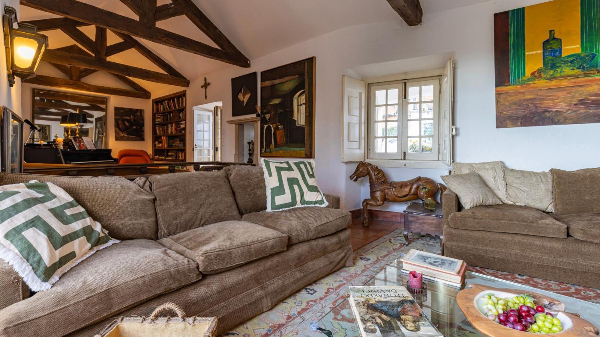 Sintra Wow - Unique Double Smart Room In 17Th Century Palace! Hot Tub, Snooker, Bbq, Ps5, Sauna, Gym Экстерьер фото