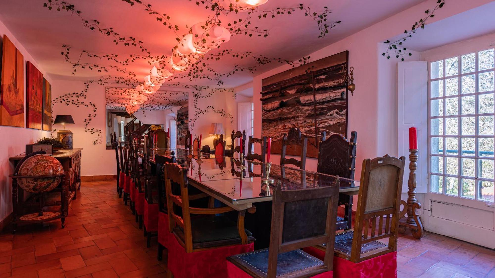 Sintra Wow - Unique Double Smart Room In 17Th Century Palace! Hot Tub, Snooker, Bbq, Ps5, Sauna, Gym Экстерьер фото