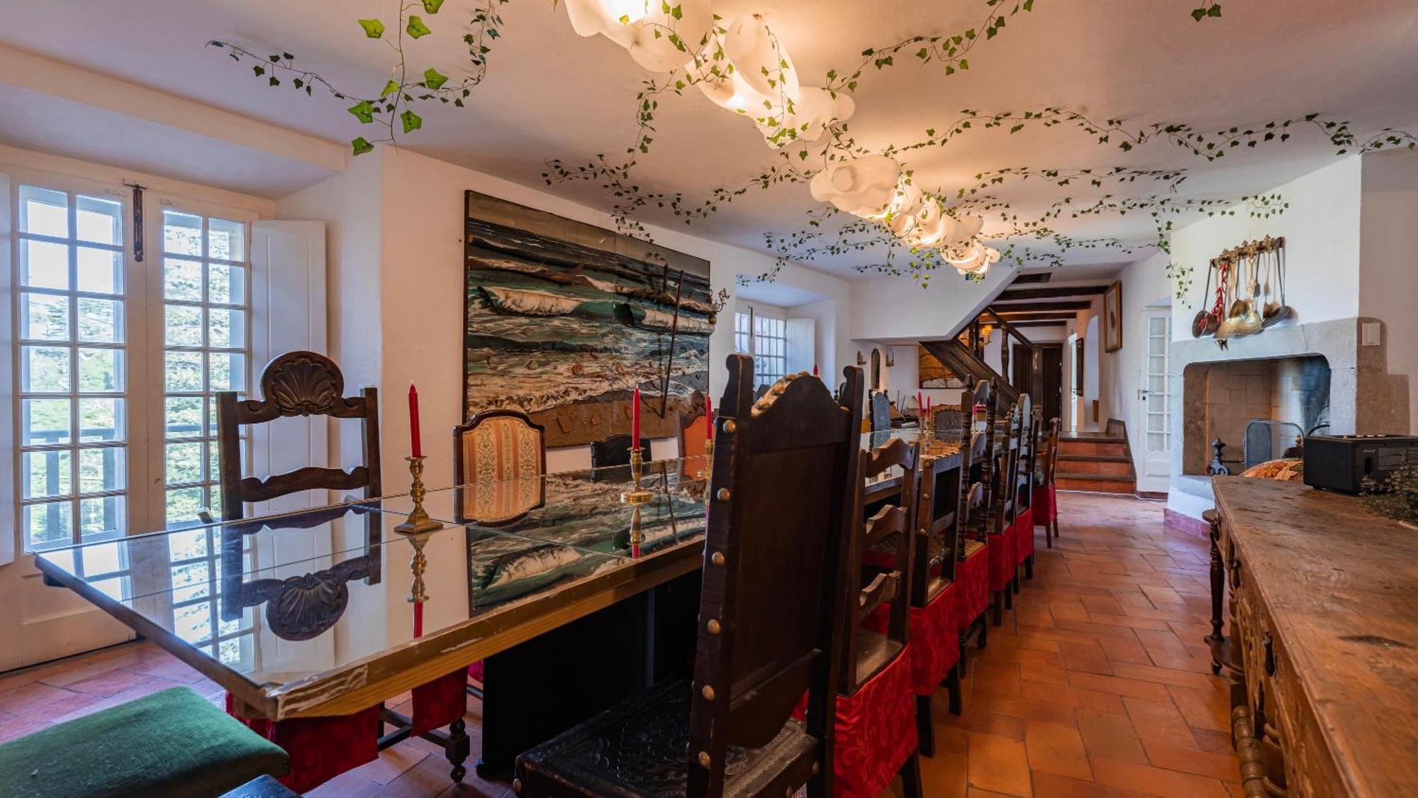 Sintra Wow - Unique Double Smart Room In 17Th Century Palace! Hot Tub, Snooker, Bbq, Ps5, Sauna, Gym Экстерьер фото