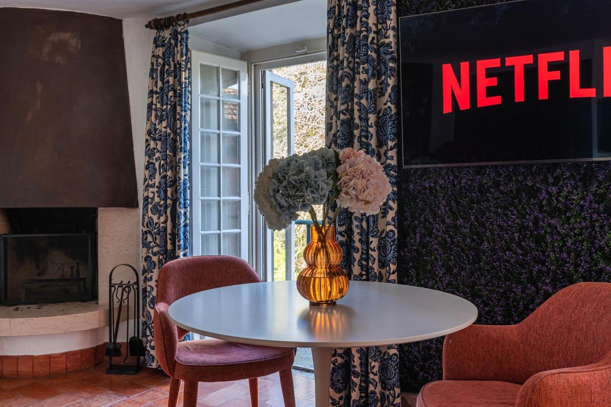 Sintra Wow - Unique Double Smart Room In 17Th Century Palace! Hot Tub, Snooker, Bbq, Ps5, Sauna, Gym Экстерьер фото
