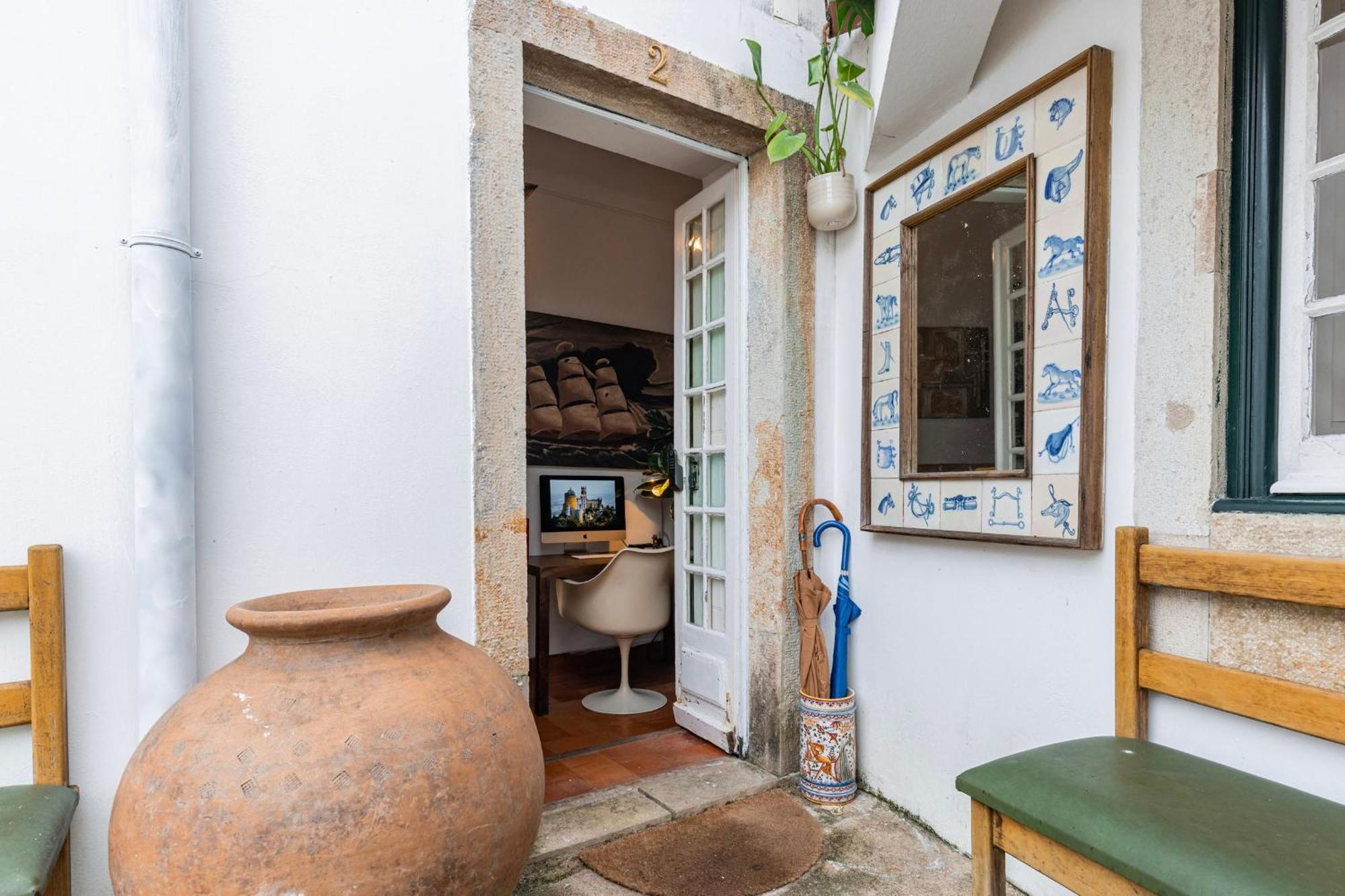 Sintra Wow - Unique Double Smart Room In 17Th Century Palace! Hot Tub, Snooker, Bbq, Ps5, Sauna, Gym Экстерьер фото