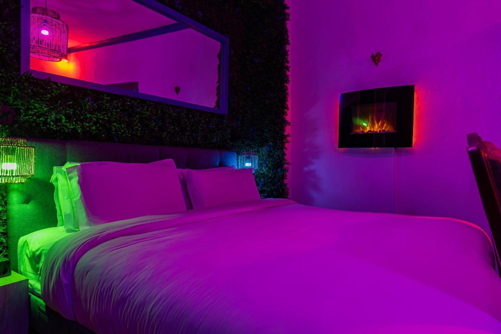 Sintra Wow - Unique Double Smart Room In 17Th Century Palace! Hot Tub, Snooker, Bbq, Ps5, Sauna, Gym Экстерьер фото